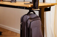 Rohový výškově nastavitelný stůl s epoxidovým LED osvětlením 10