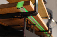 Rohový výškově nastavitelný stůl s epoxidovým LED osvětlením 12