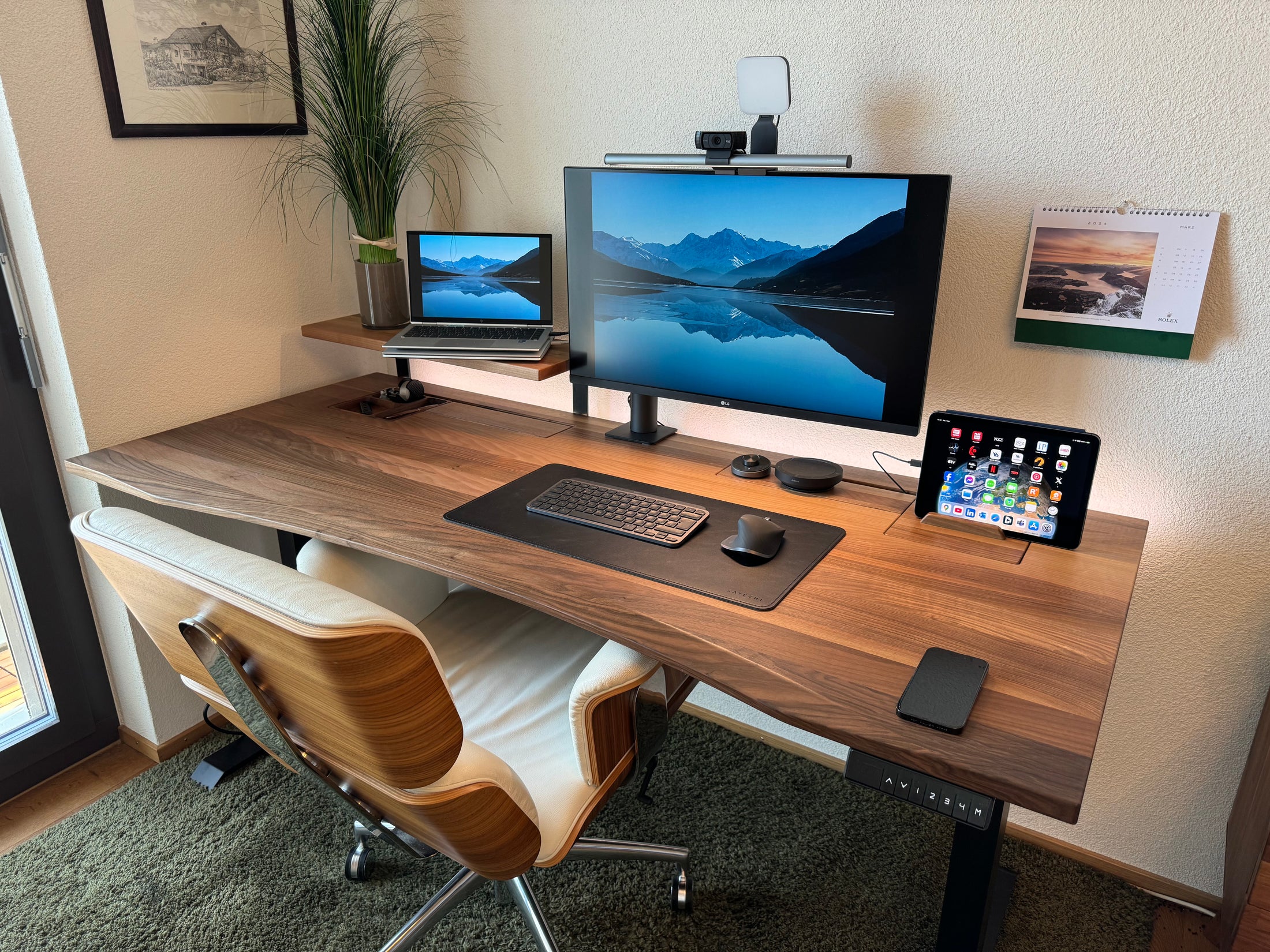 Tablet and notebook stand | ErgoHide